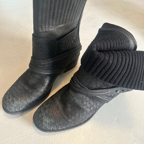 🖤🏍️ Free People Textured Black Moto Ankle Booties - Picture 3 of 8
